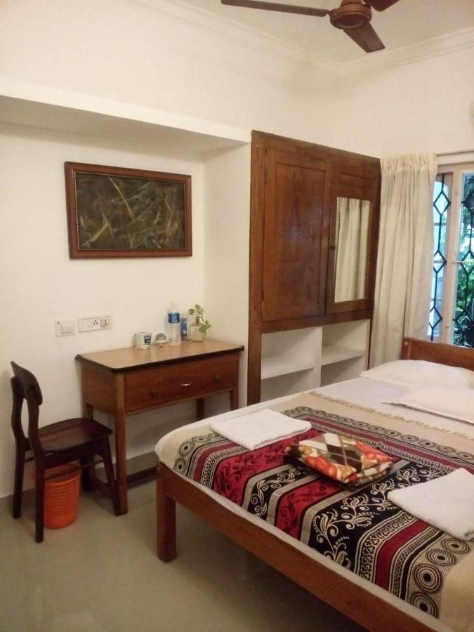 Nathans Holiday Home Kochi Extérieur photo