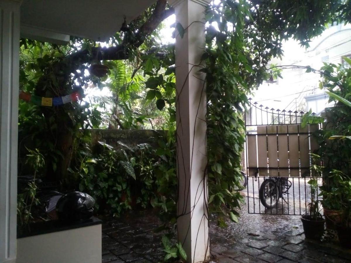 Nathans Holiday Home Kochi Extérieur photo